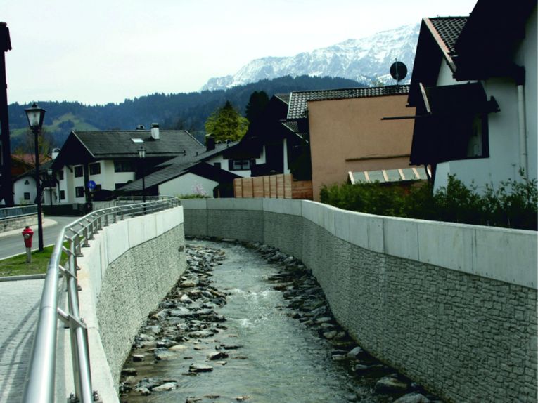 Fertiggestelltes Kankergerinne am Kankerweg