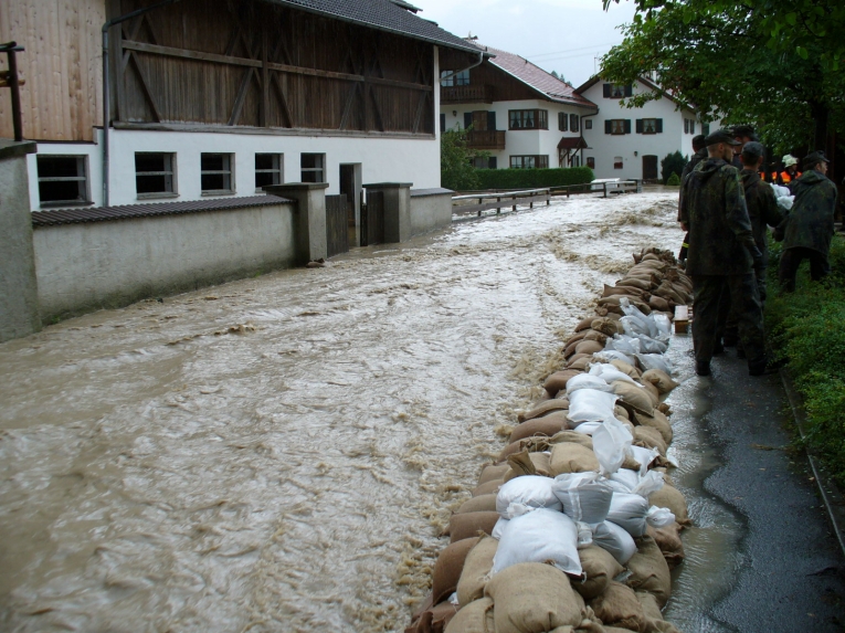 Eschenlohe - Überschwemmungen im Ortsbereich