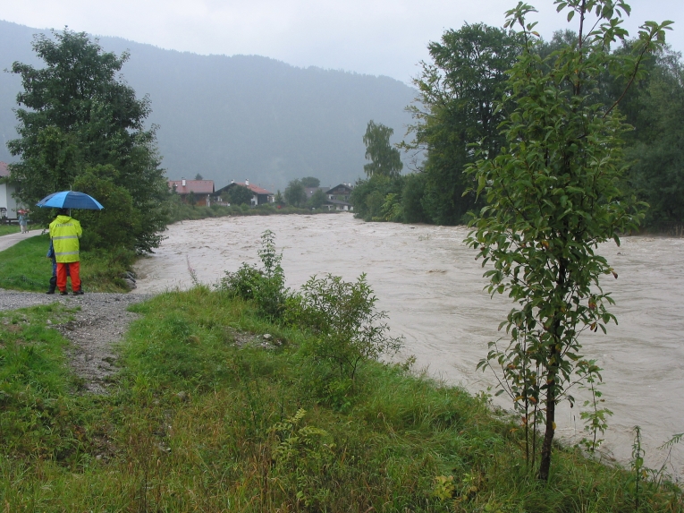 Loisach - Farchant, Hochwasser in der Loisach