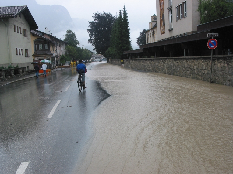 Garmisch-Partenkirchen - Überschwemmungen durch den Kankerbach
