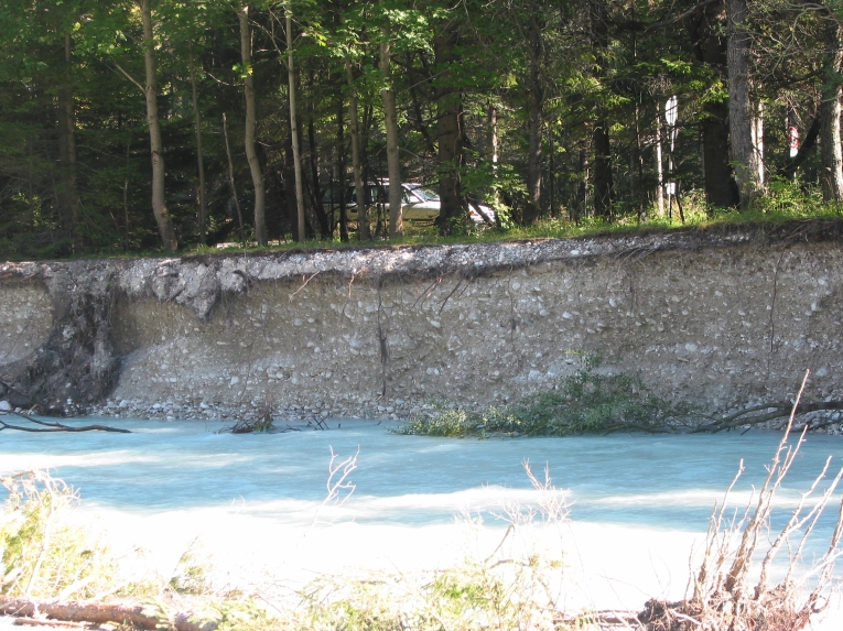 Isar - Uferanbrüche bei Mittenwald