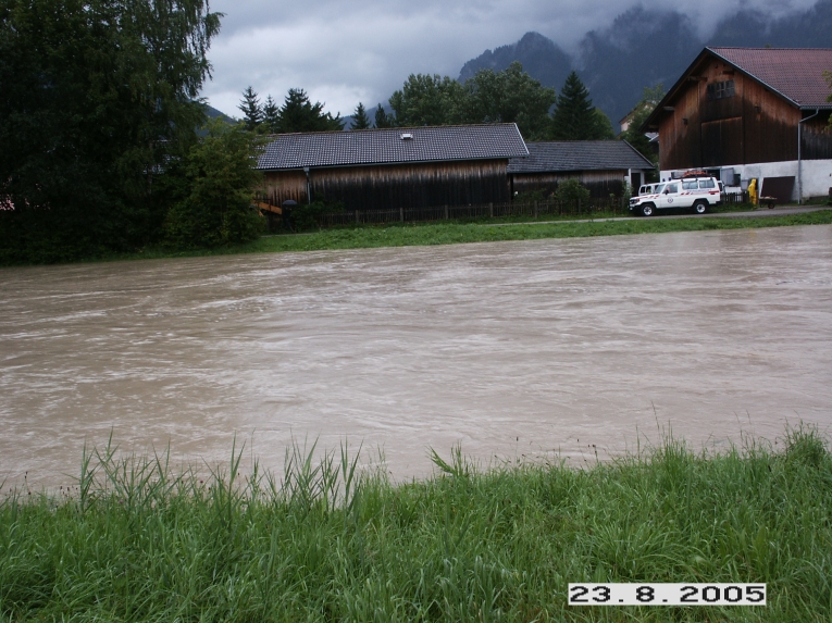 Oberammergau - Hochwasser in der Ammer