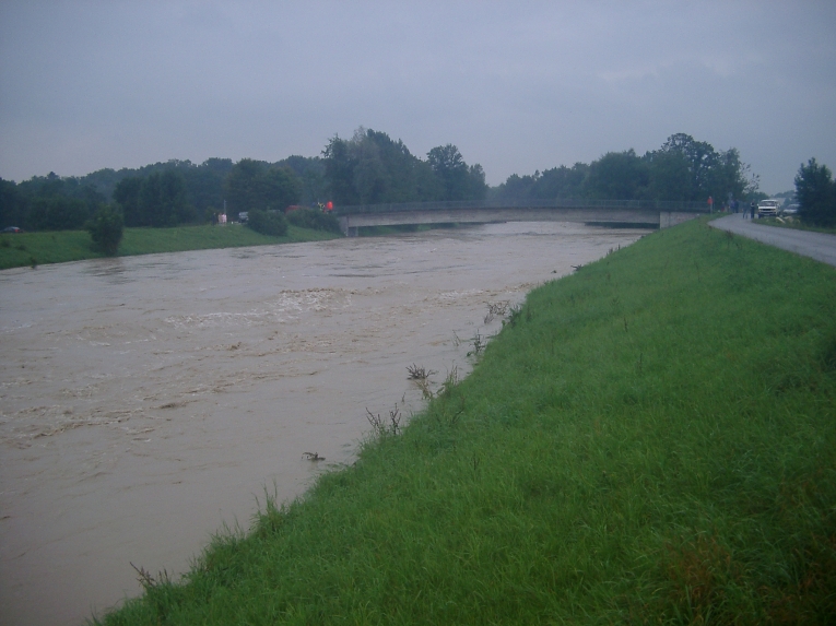 Unterhausen - Blick auf die Ammerbrücke